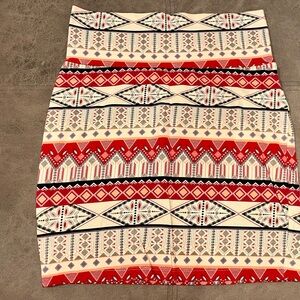 2000’s Vintage Charlotte Russe Red and Cream Geometric Pencil Skirt